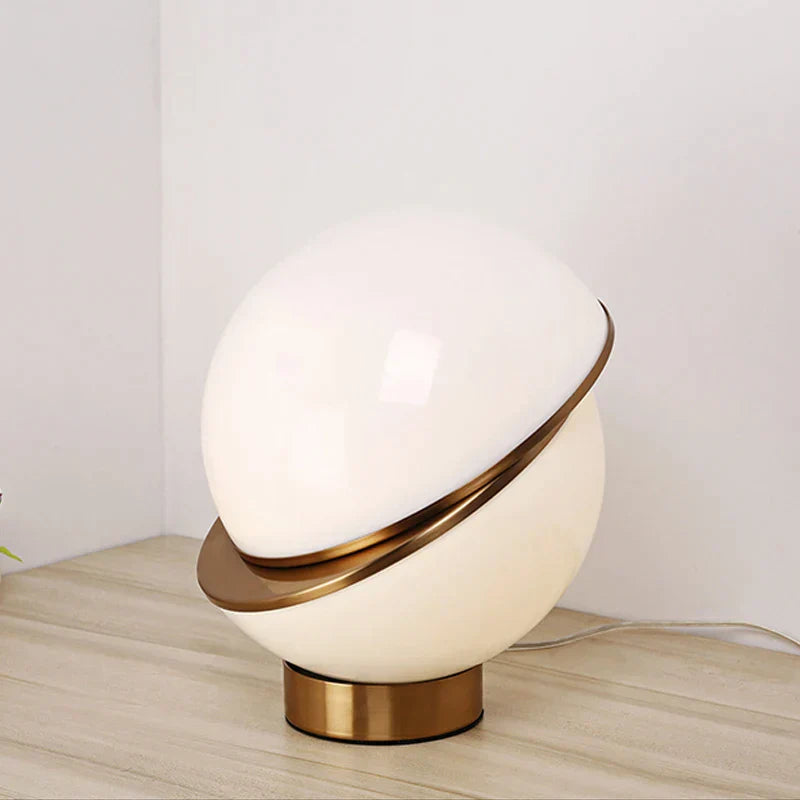 StellaGlow | Elegant Orbital Bordlampe