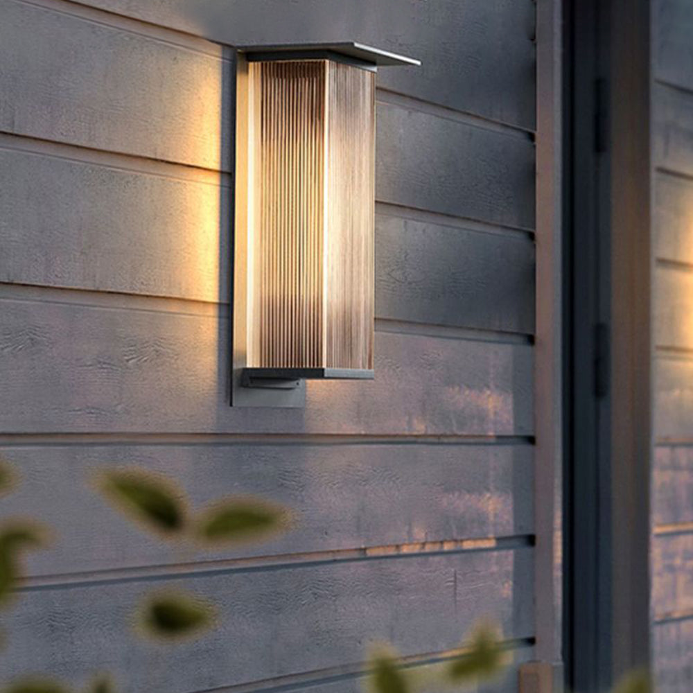 StriaGlow | Minimalistisk Design til Udendørs