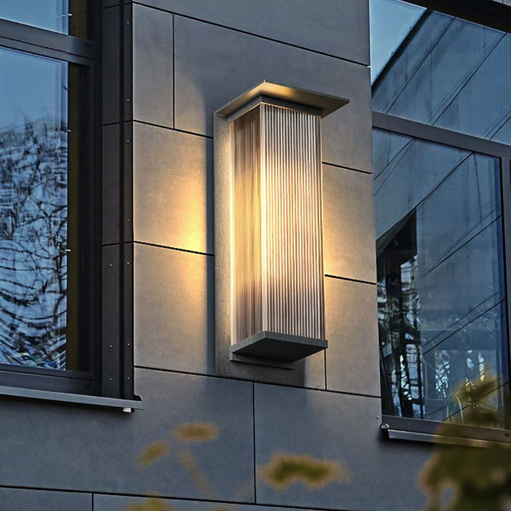 StriaGlow | Minimalistisk Design til Udendørs