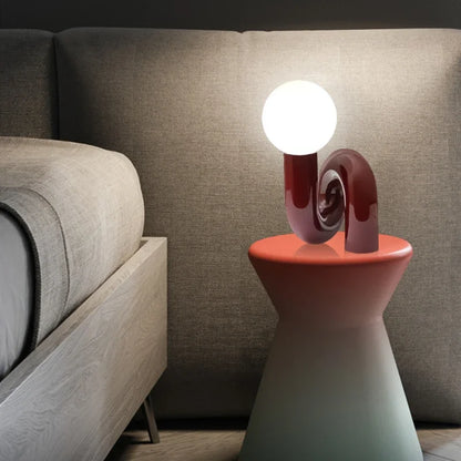 SwirlGlow | Kunstnerisk LED Bordlampe