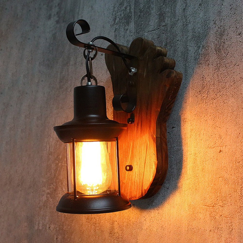 TimberTorch | Rustik Træ Væglampe – Novensa.dk