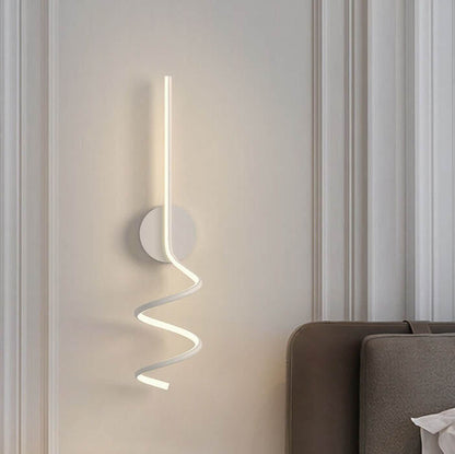 TwistGlow | Minimalistisk Væglampe