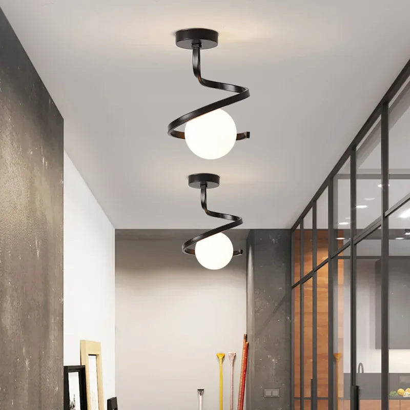 TwistShine | Lysende Loftlampe