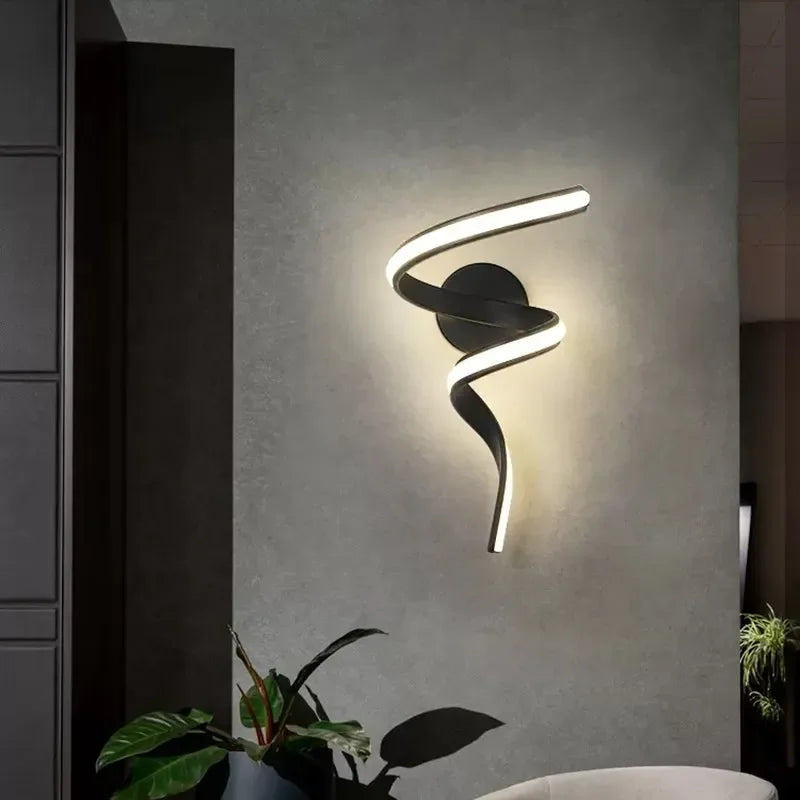 TwistedLume | Elegant spiralformet LED-væglampe