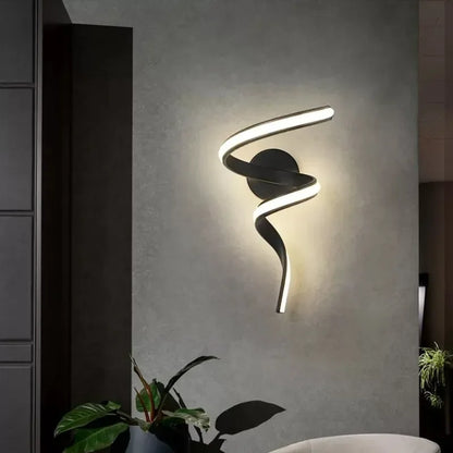 TwistedLume | Elegant spiralformet LED-væglampe