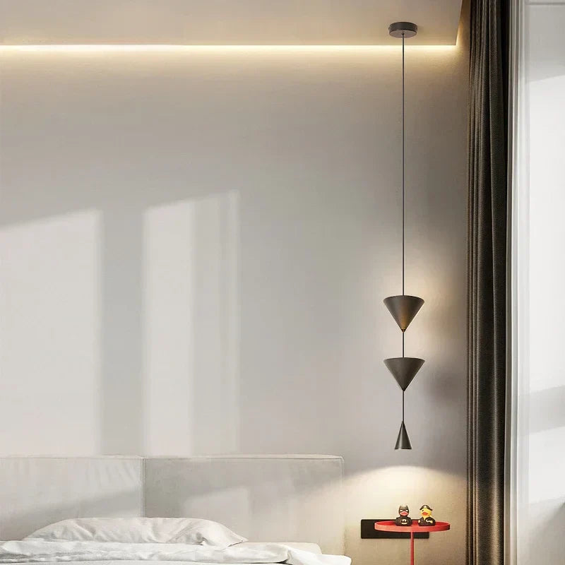 VertaLuxe | Elegant Vertikal Loftlampe
