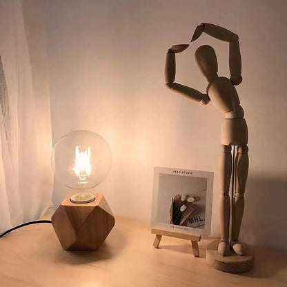 HexaShine | Geometrisk Træbordlampe