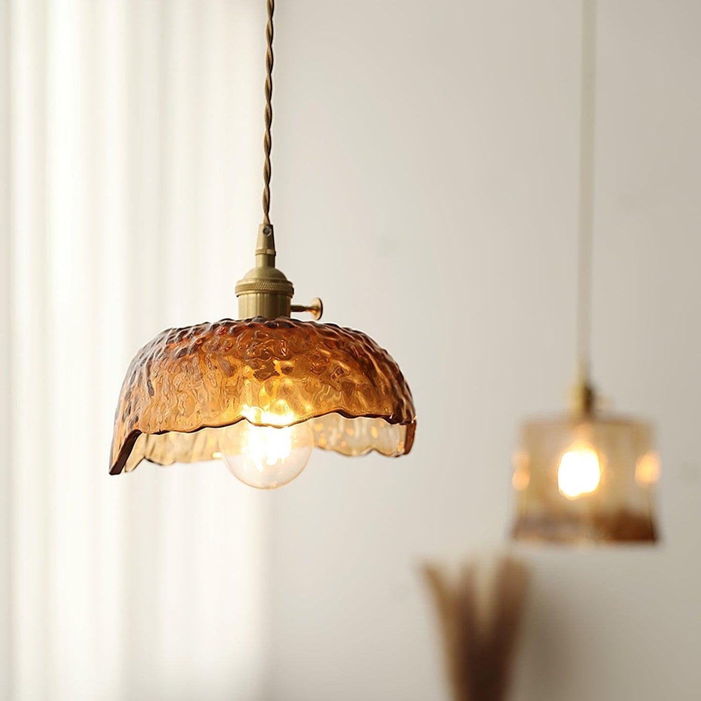 LuminousBell | Rustik Klokkeformet Lampe