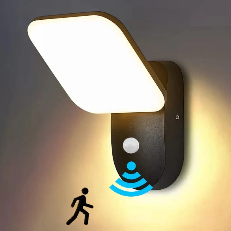 VistaGlow | Contemporary Outdoor Wall Lamp