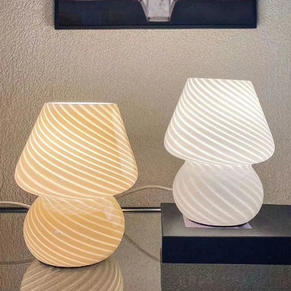 ZenMush | Minimalistisk Stribet Glaslampe