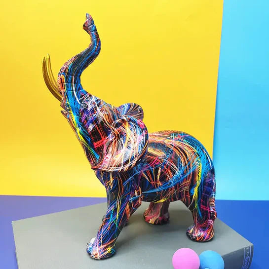 ColorTrunk | Livlig Har kunst & Unik Modig Design Elefant Skulptur