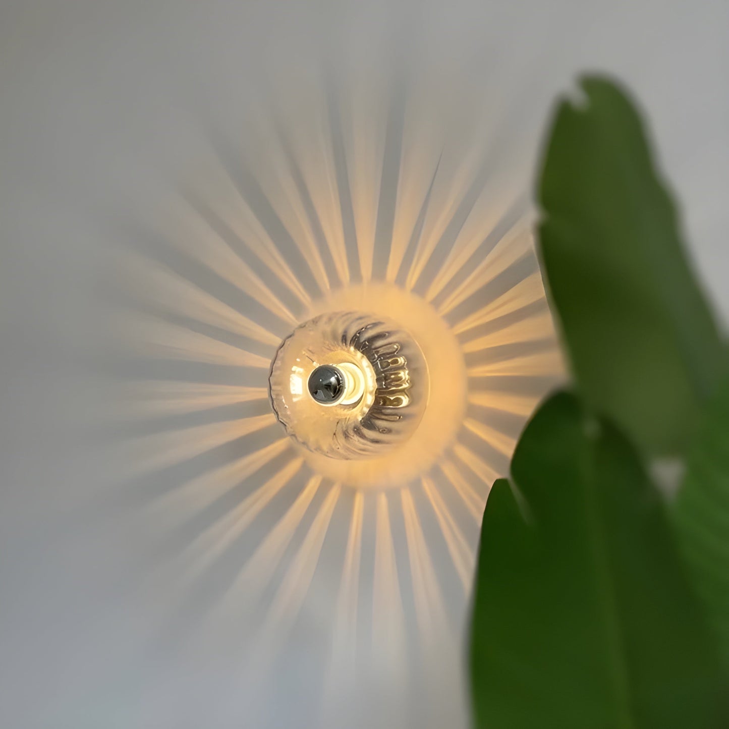 ClearGlow | Moderne Glans i Glasdesign